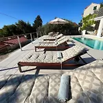 Seaview - A'more Villa *